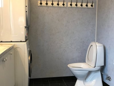 Apartment Type 3 bathroom with toilet – Sotra Rorbusenter